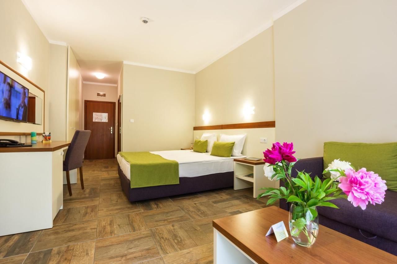 Отель Ljuljak Hotel Золотые Пески-21