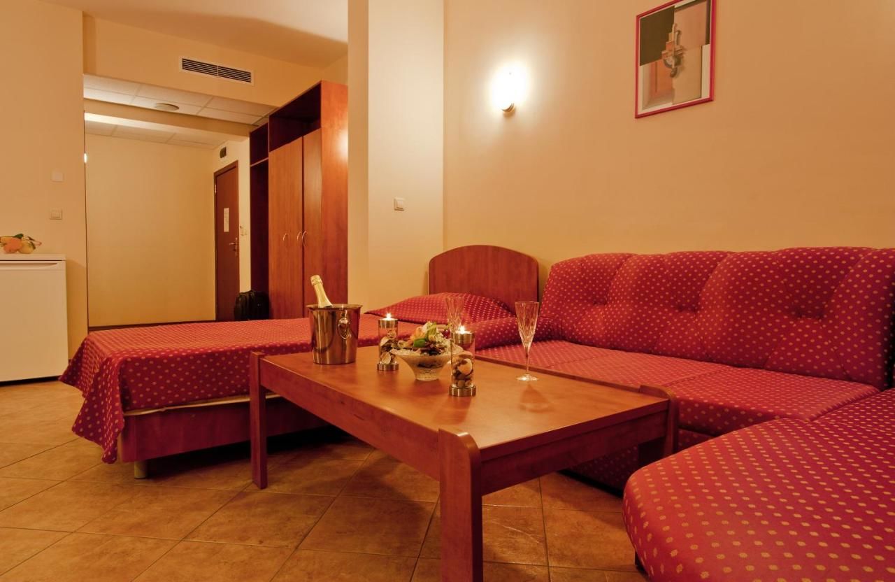Отель Ljuljak Hotel Золотые Пески-30