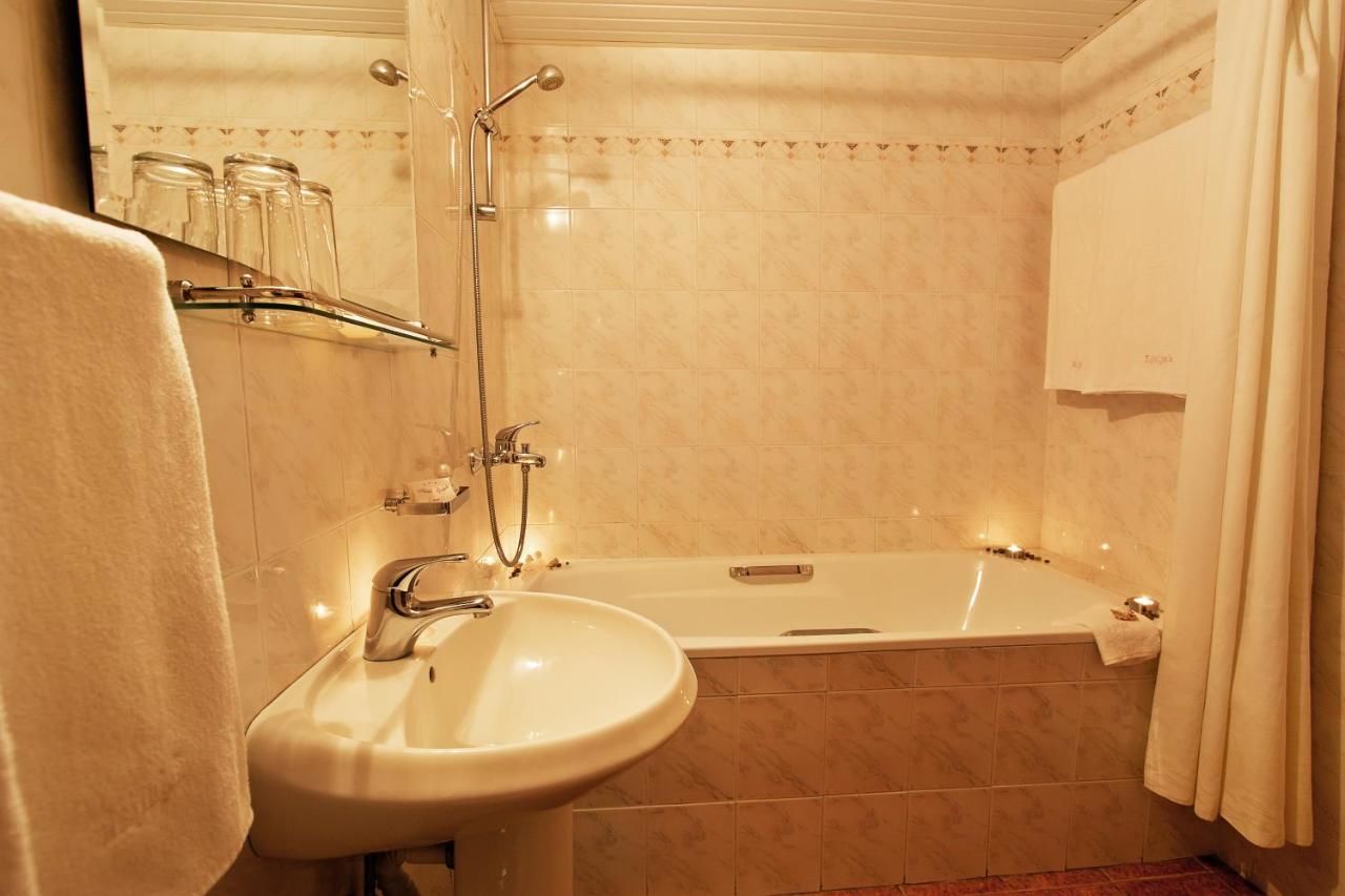 Отель Ljuljak Hotel Золотые Пески