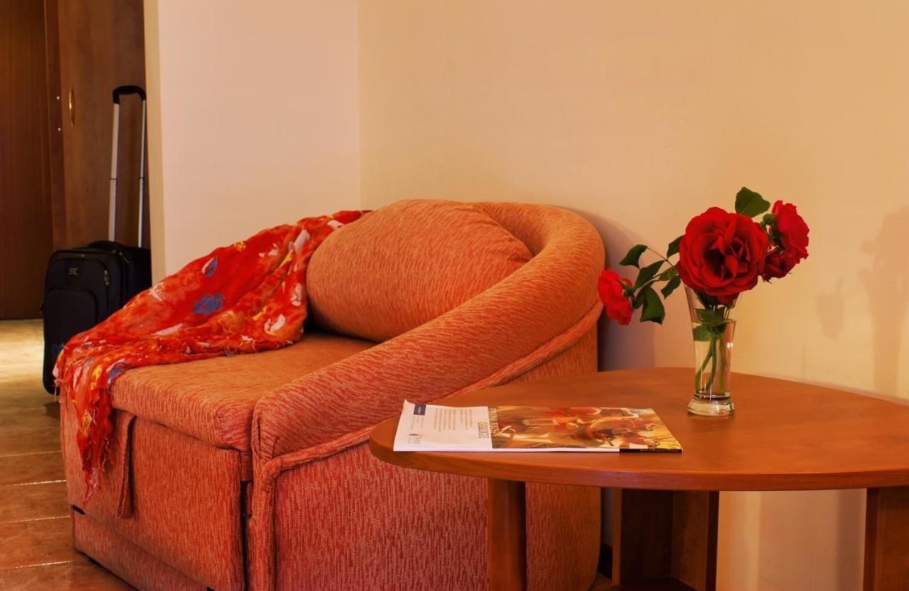 Отель Ljuljak Hotel Золотые Пески