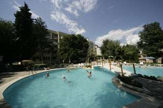 Отель Ljuljak Hotel Золотые Пески-3